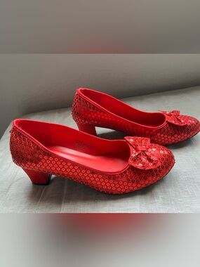 New Forum Red Sequin Pumps for Women